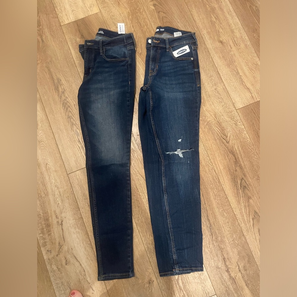 Old navy jeans size 4